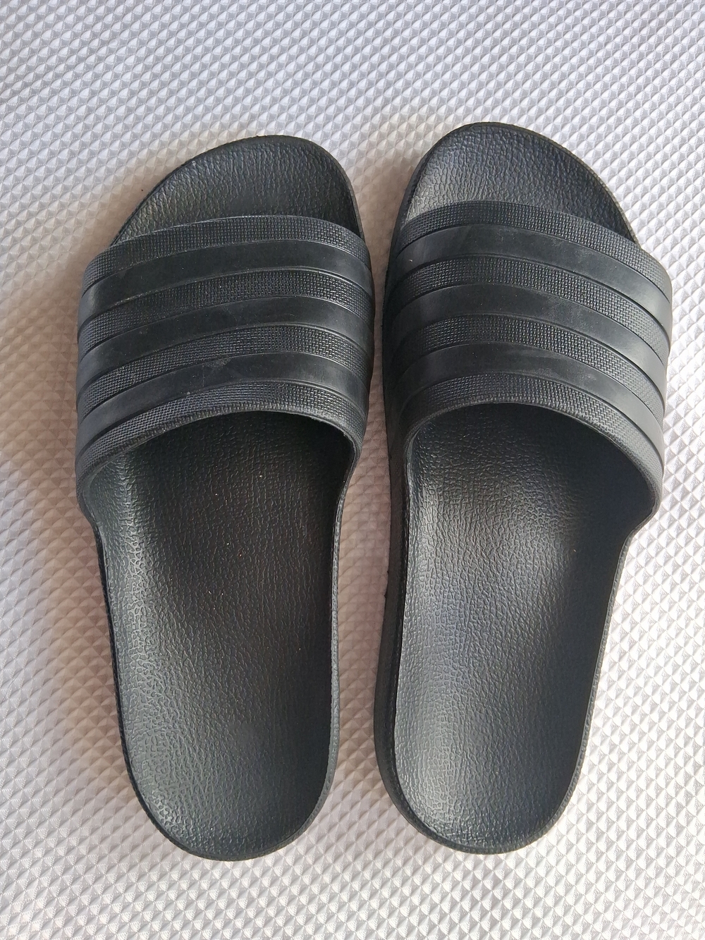 Adidas Men's Black Slide Sandals - Comfortable Everyday Pool Slides